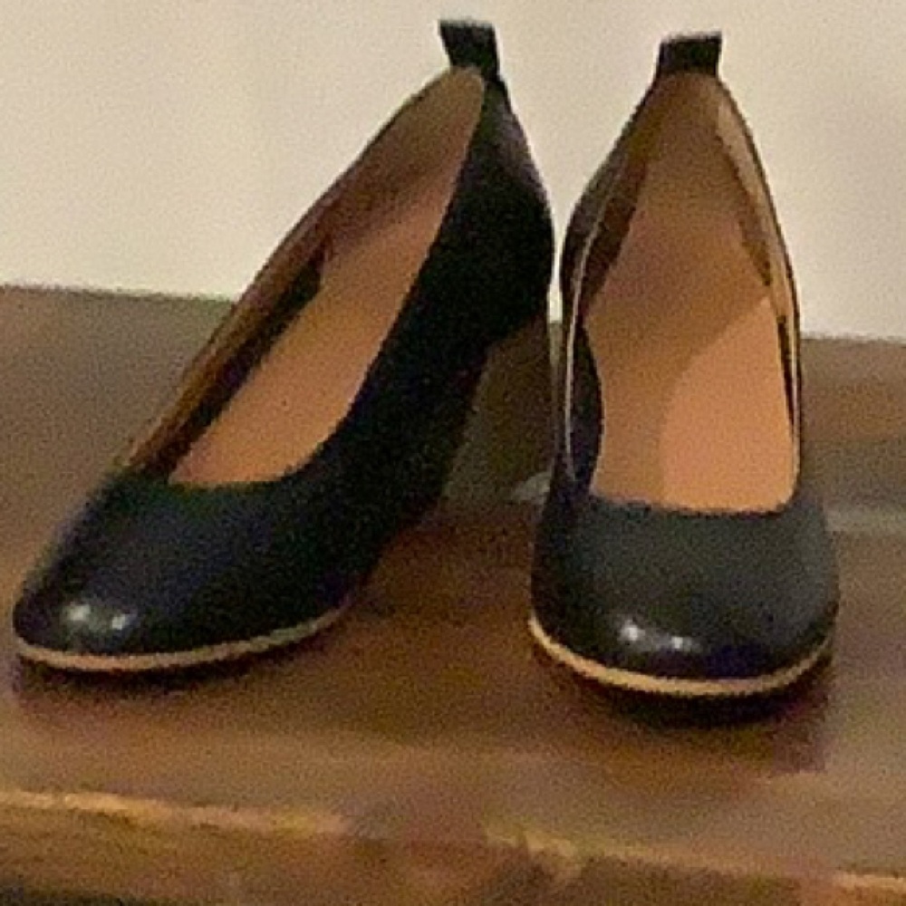 Crown Vintage Black Heels